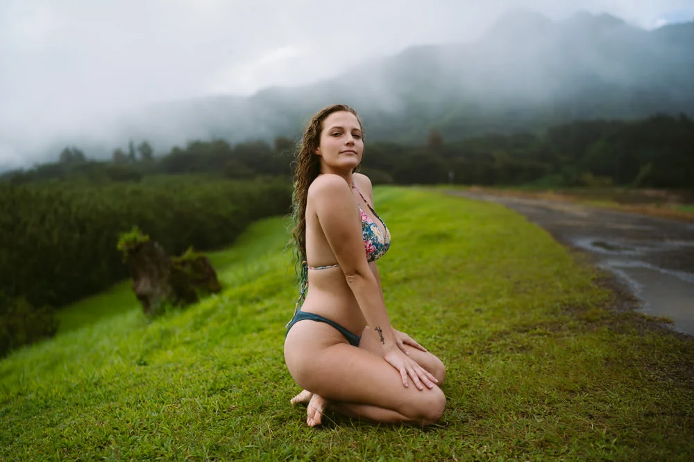 Outdoor boudoir photography Oahu Hawaii